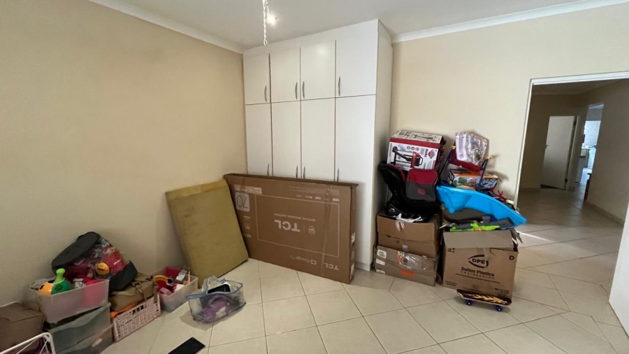 3 Bedroom Property for Sale in Wavecrest Eastern Cape